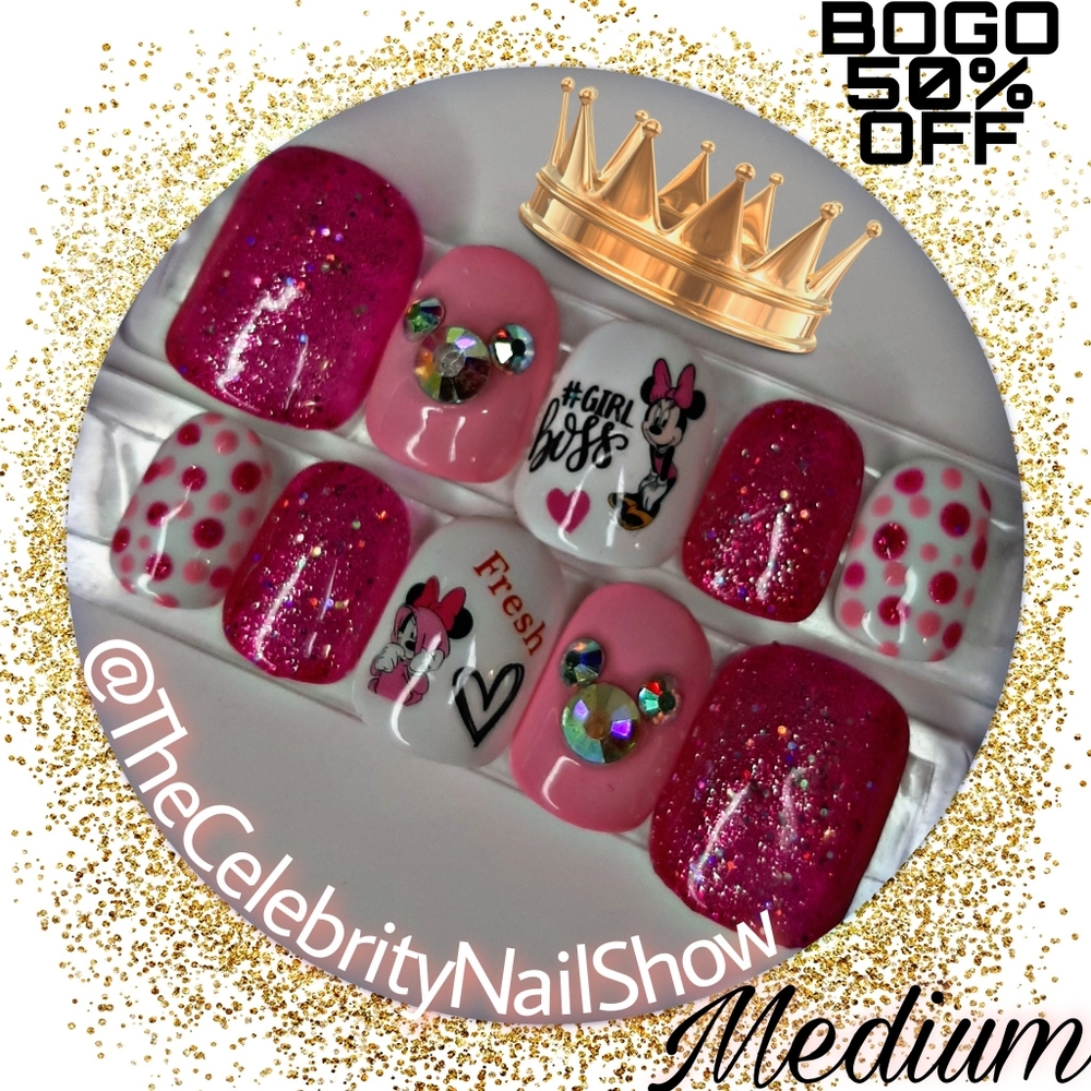 MAGIC MANI press on nails GIRL BOSS MINNIE MOUSE